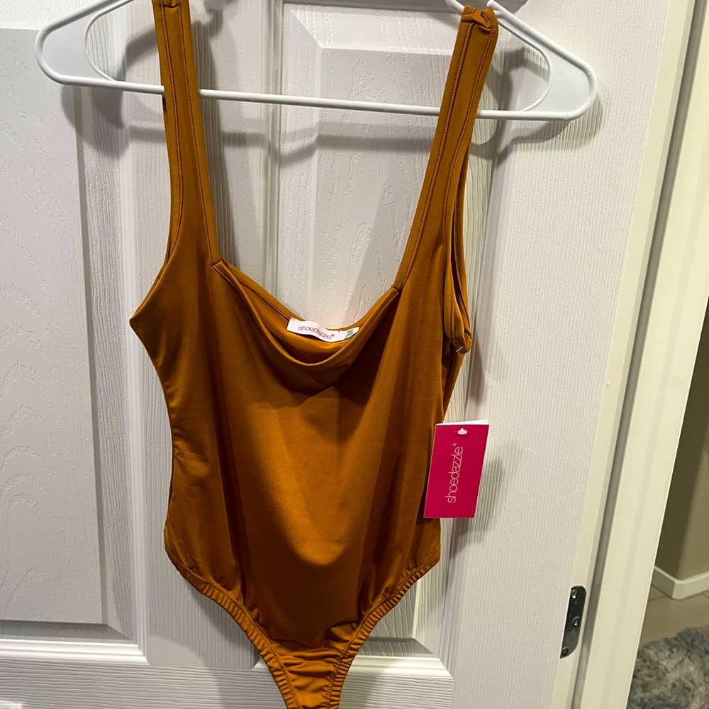 Bodysuit gold/ light brown shoe dazzle, very sexy size XS/ small new with 🏷️ 🔥